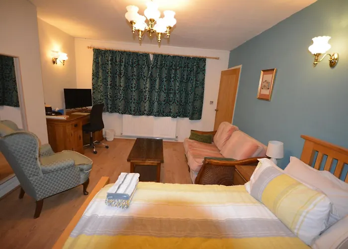 Double Bed With Patio