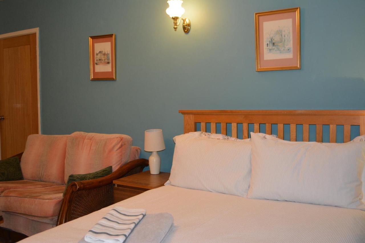 Homestay Double Bed With Patio Oxford