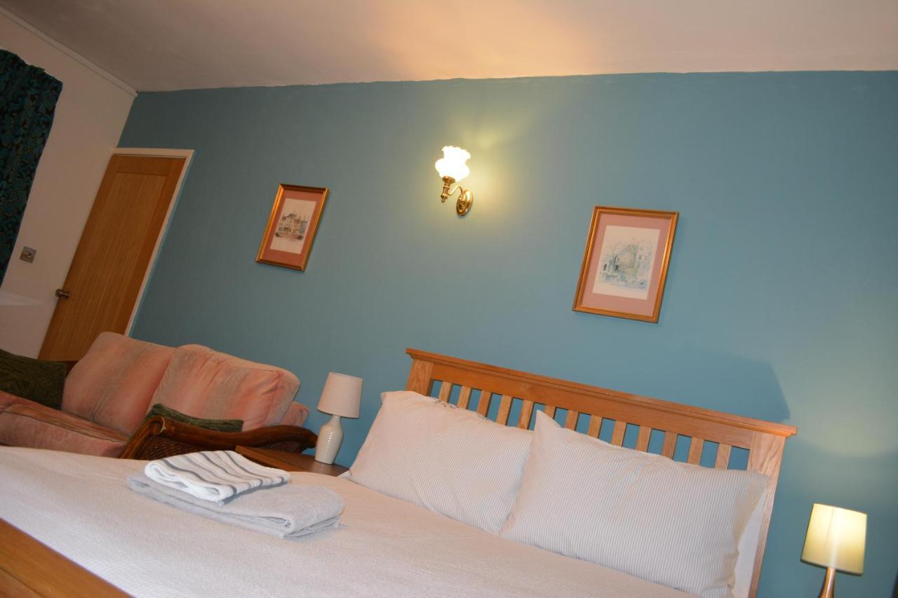 Double Bed With Patio Homestay Oxford